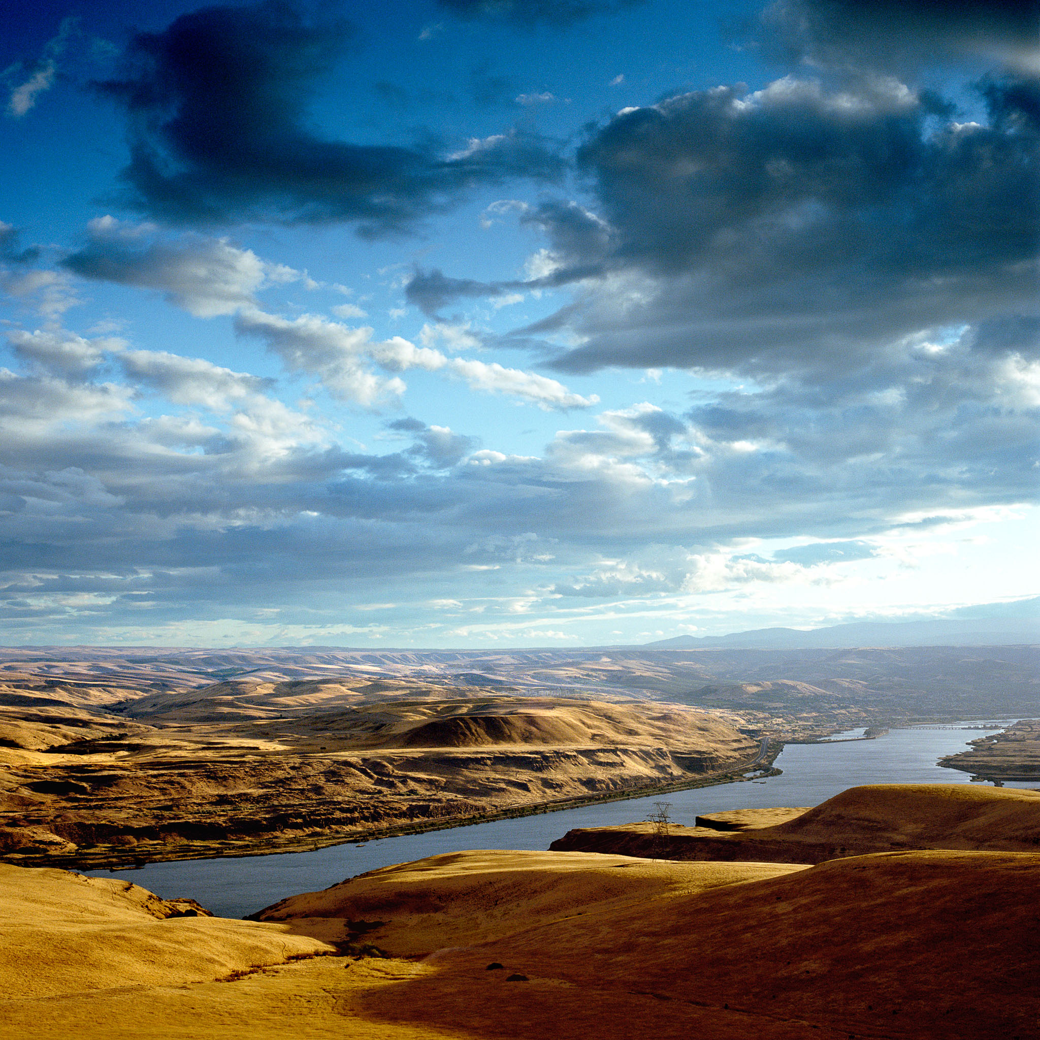 dalles-autumn-overlook-from-dalles-mnt-road-columbia-river-gorge-wa-8x8.jpg